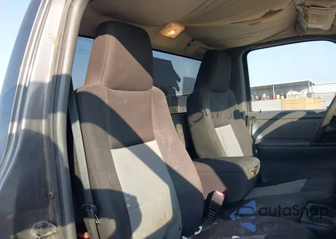 2005 Ford Ranger Edge/Stx/Xl/Xls/Xlt from USA, damaged, VIN 1FTYR10U95PA75912